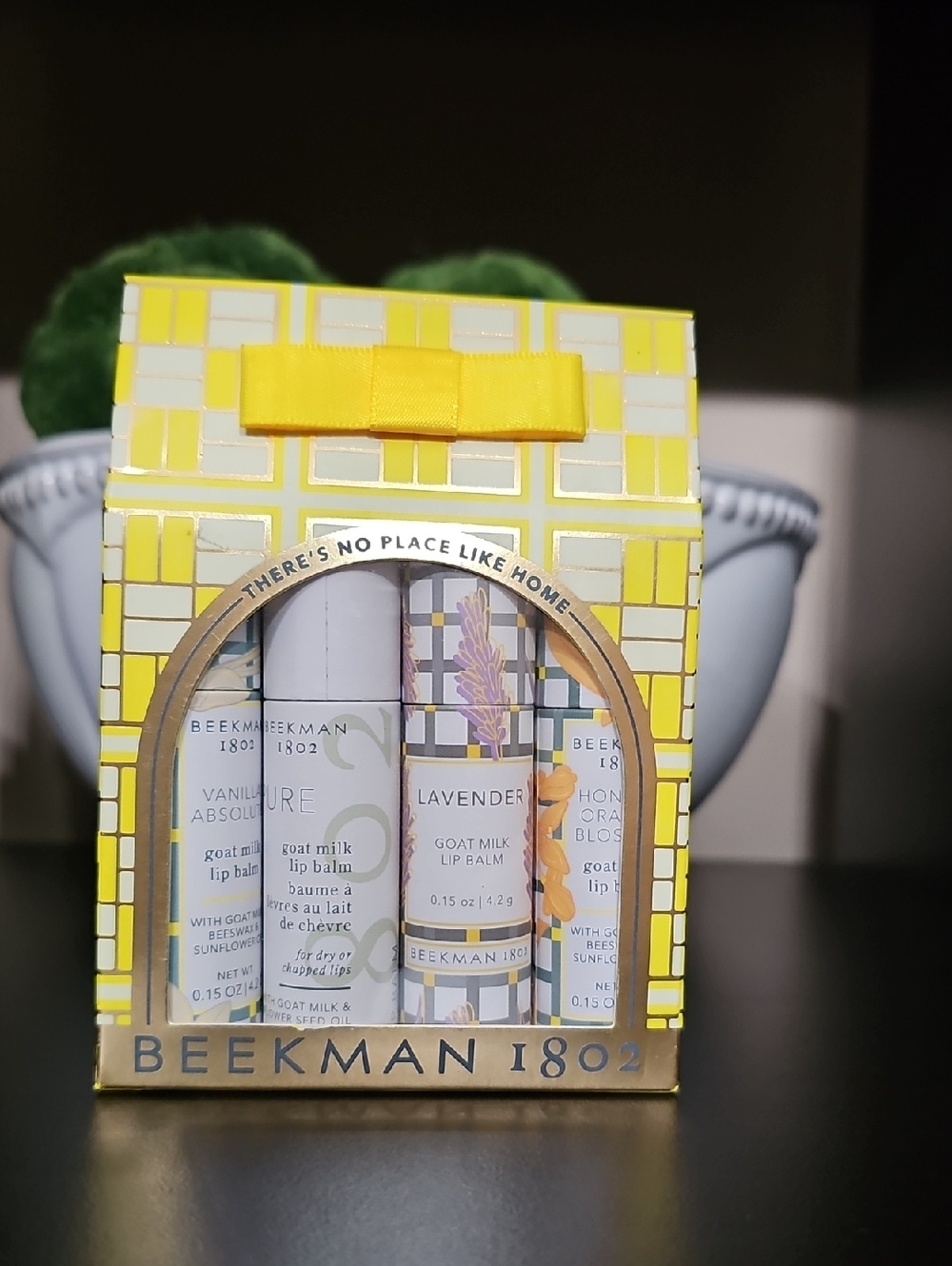 Beekman 1802 4-Piece Lip Balm Set in Gift Box, NIB